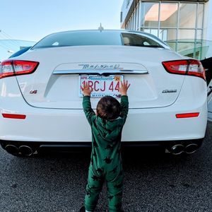 Meet your Posher, Adam